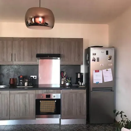 Apartmán F2 Avec Balcon Vue